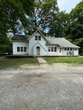 Building Photo - 2200 IN-26