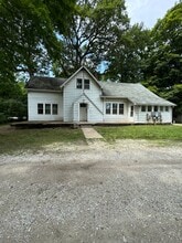 Building Photo - 2200 IN-26