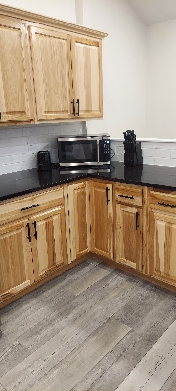 Foto del edificio - 220 Westwoods Dr