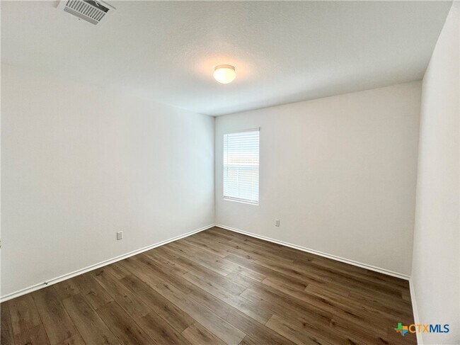 Foto del edificio - 149 Rowdy Yates Wy