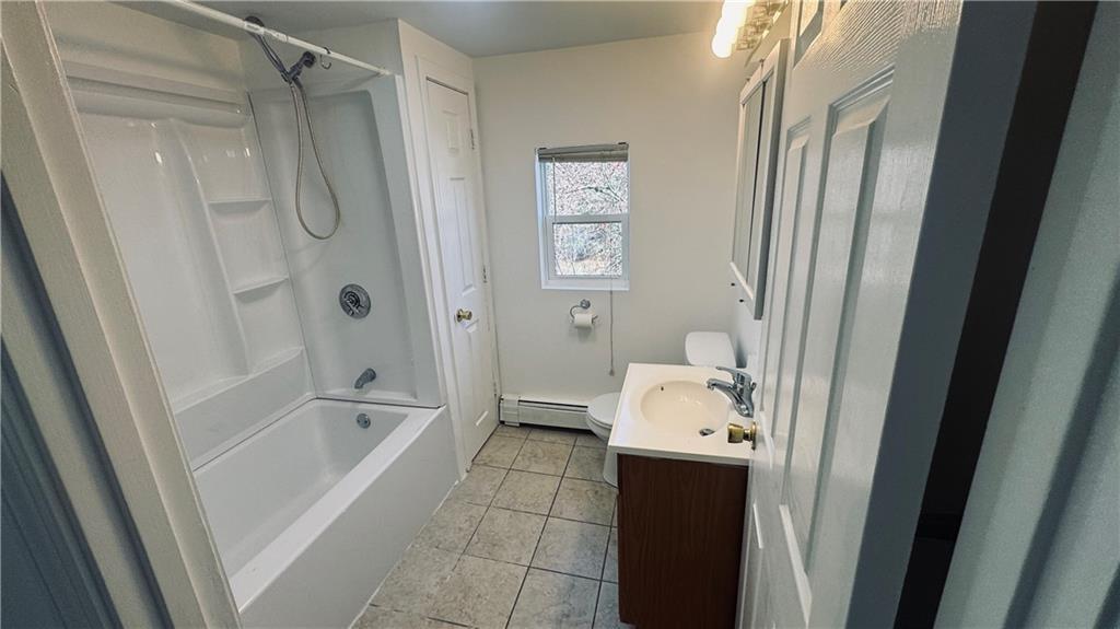 Foto del edificio - 968 Plainfield St