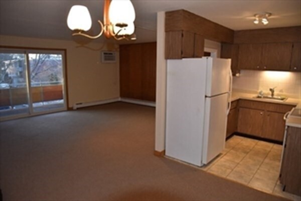 Foto del edificio - 45 Jacqueline Rd