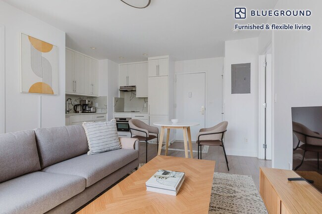 Foto del edificio - 915 West End Ave