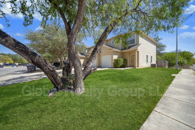Building Photo - 7802 Kingsbury Way