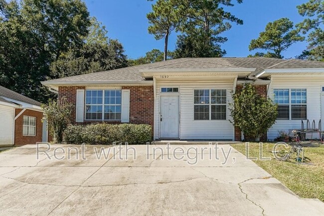 Building Photo - 1692 Corey Wood Cir