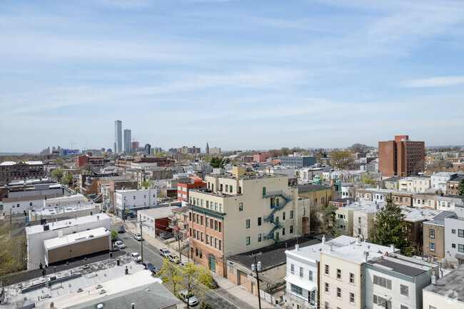 Aerial Photo - 185-187 Webster Ave