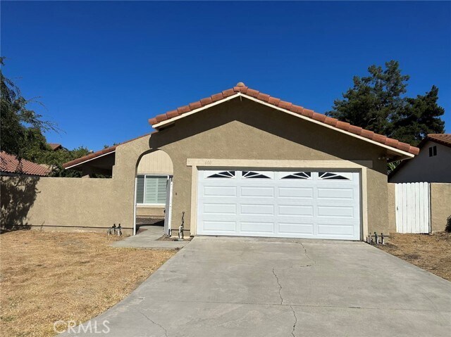 Foto principal - 600 Pinecrest Ln