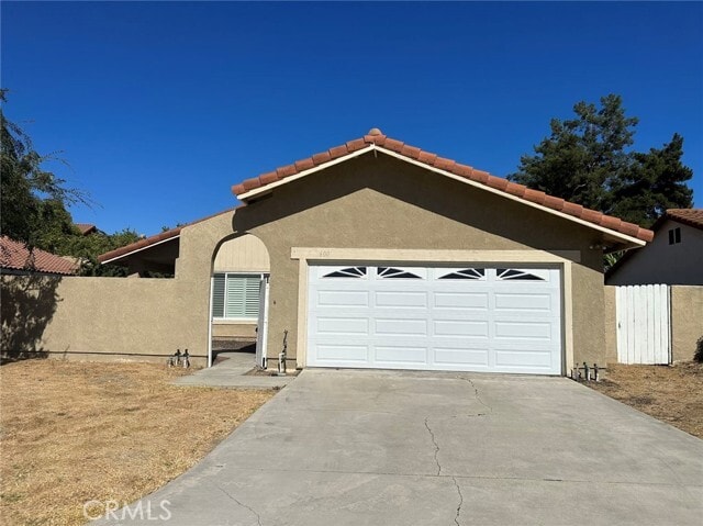 Primary Photo - 600 Pinecrest Ln