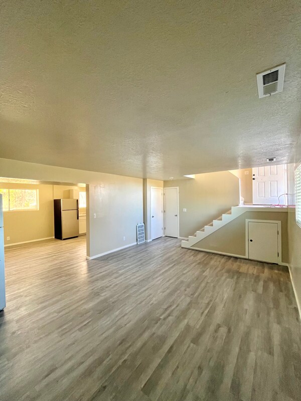 Building Photo - 4211 S 1300 E