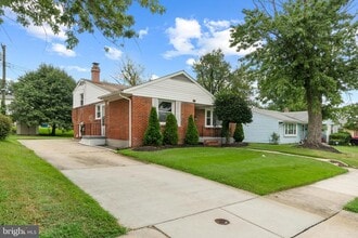 Building Photo - 7904 Subet Rd