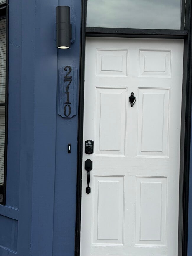 Building Photo - 2710 Pulaski Hwy