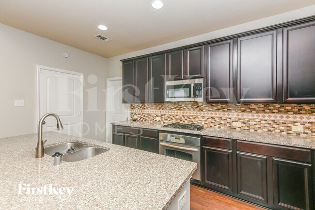 Foto del edificio - 520 Glacier St