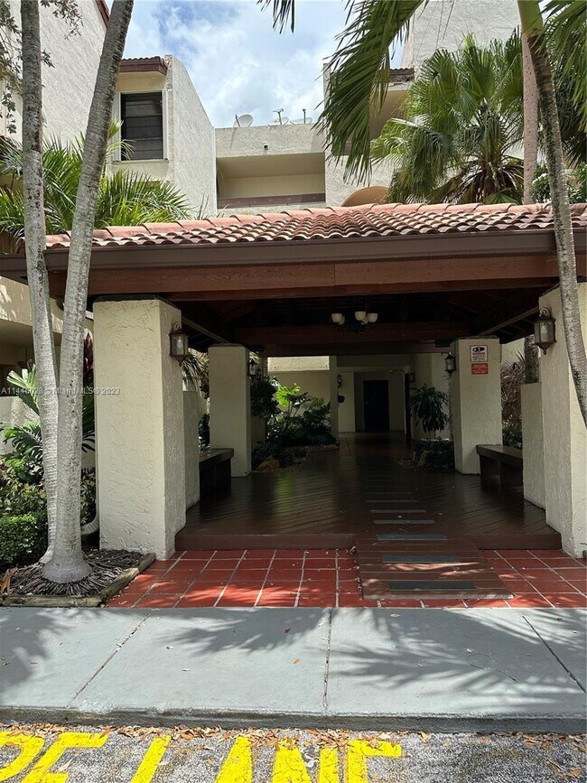 Foto del edificio - 9010 SW 125th Ave