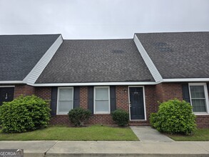 Building Photo - 230 Lanier Dr