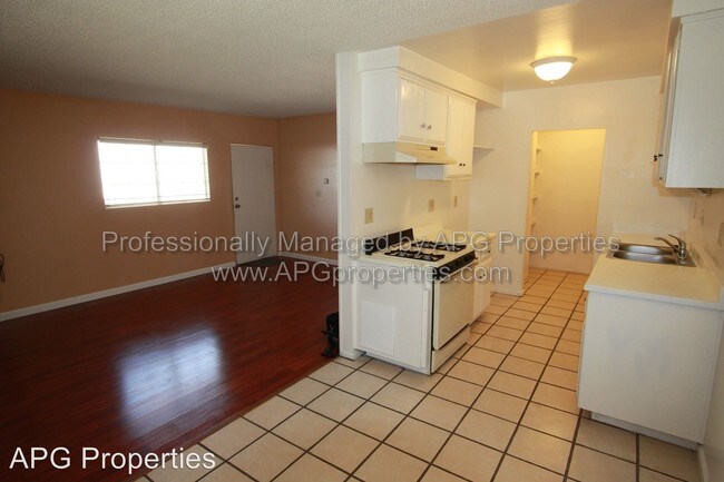 Building Photo - 7581 Fillmore Dr