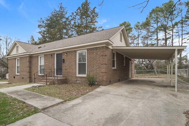 Building Photo - 6129 Delham Dr