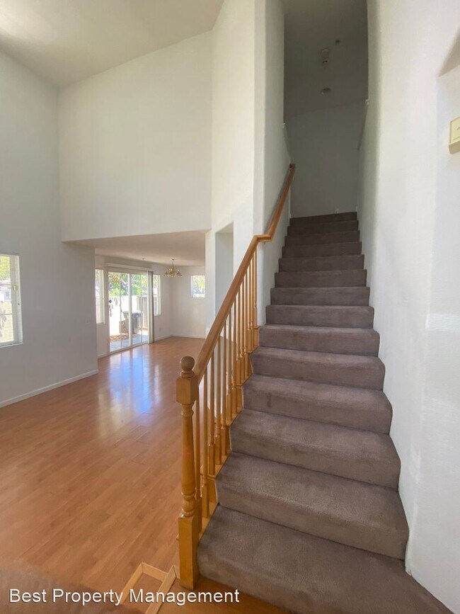 Building Photo - 3 br, 2.5 bath House - 7303 Carter Avenue
