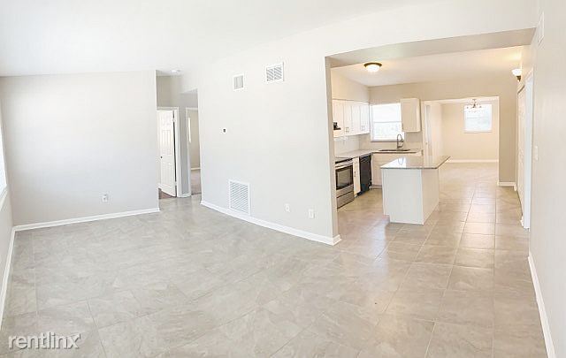 Building Photo - 3 br, 2 bath House - 1313 Tuscola St