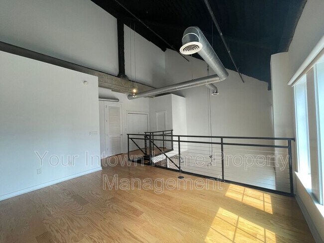 Building Photo - 264 19th St NW