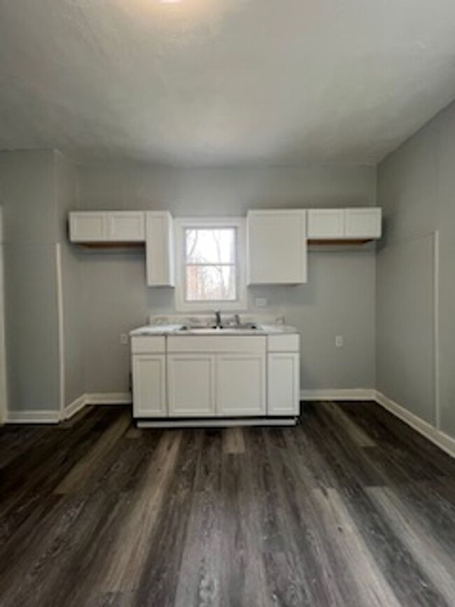 Foto del edificio - 3119 W 68th St
