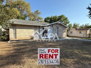 Building Photo - 216 Kimberly Dr