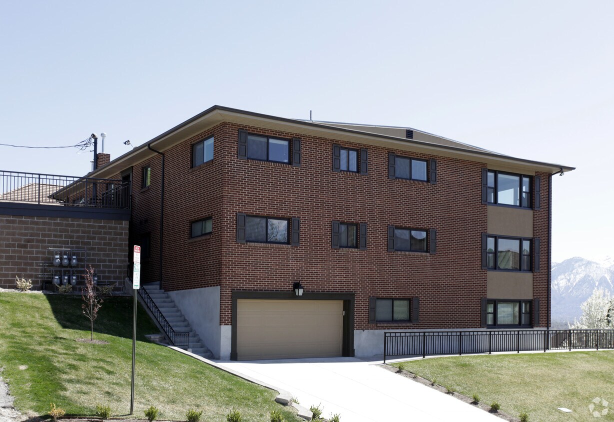 Foto del edificio - 205 6th Ave