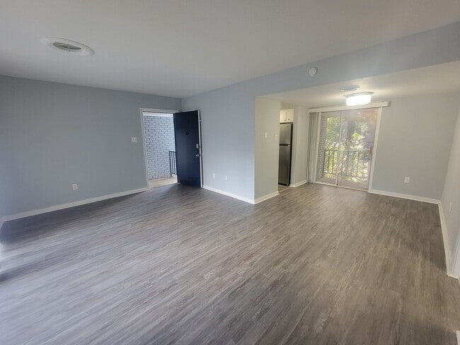 Photo - 225 W McDowell Rd Apartment