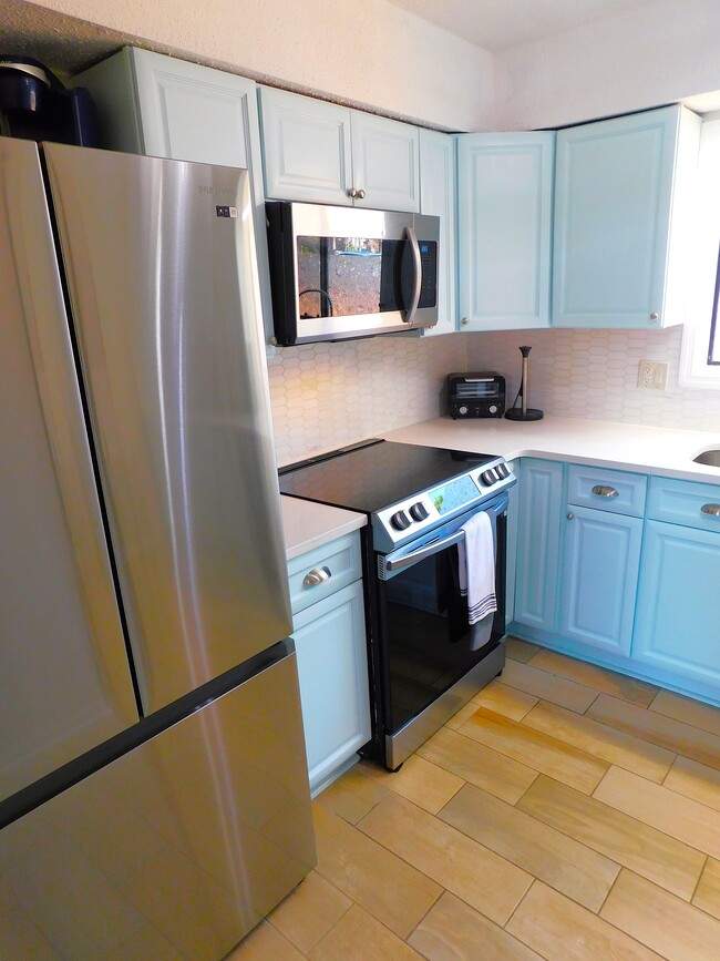 Building Photo - 1809 Crooked Pine Dr