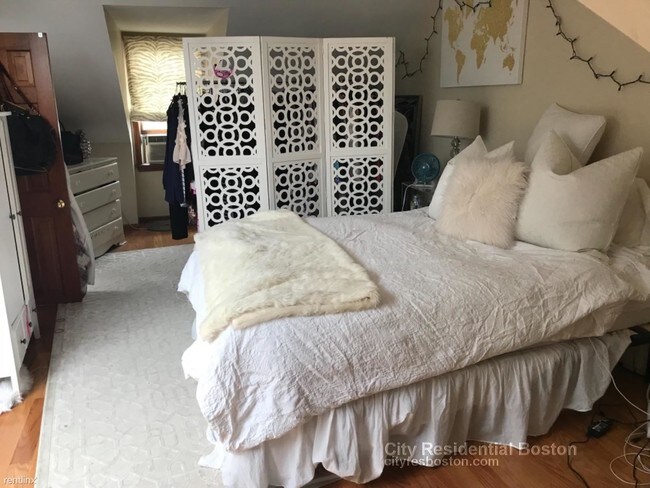 Foto del edificio - 2 br, 2 bath Apartment - 1 Glover Ct