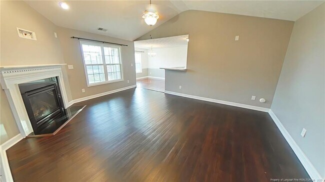 Building Photo - 134 Emerywood Ct