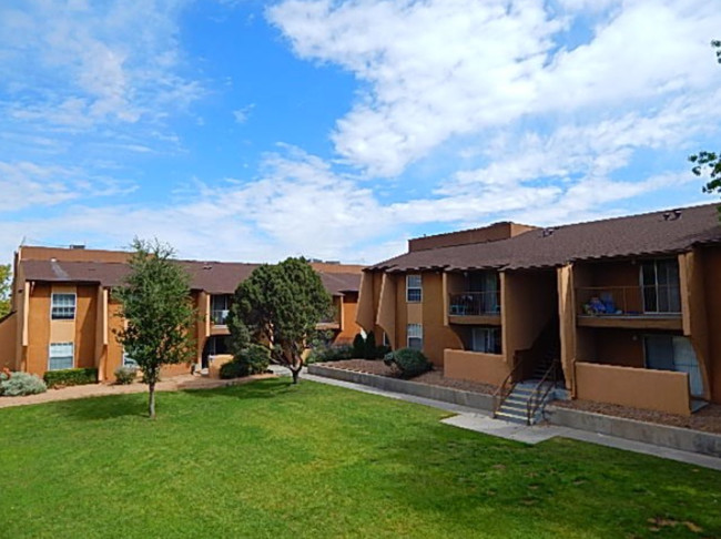 SIERRA MEADOWS Apartments - Albuquerque, NM | Apartments.com