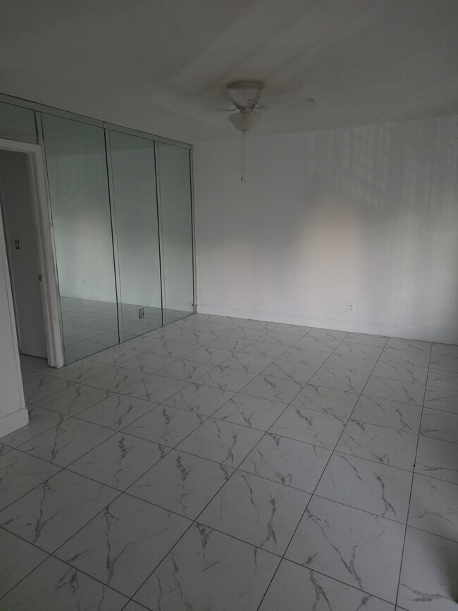 Foto del edificio - 3870 NE 22nd Way