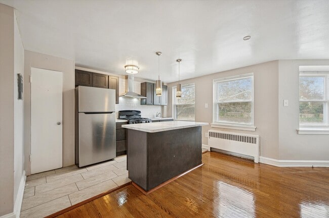 Photo - 6752 Blakemore St Apartment