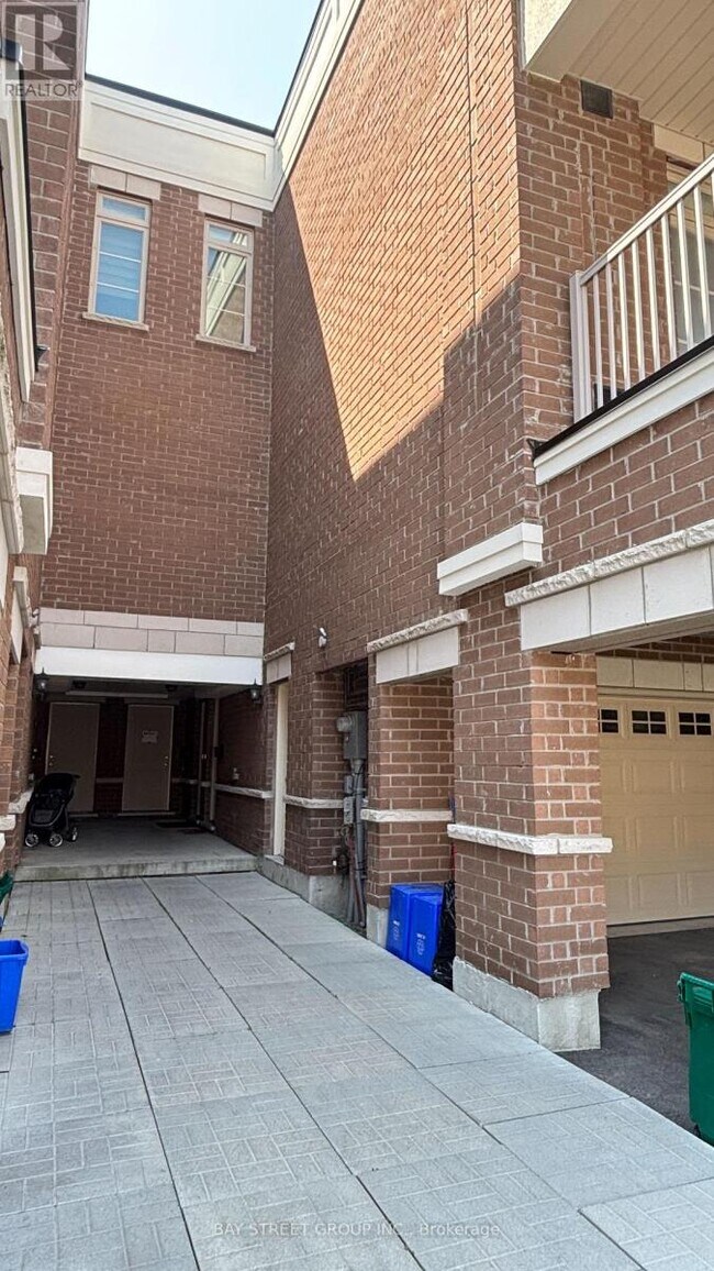Building Photo - 103 Luzon Ave