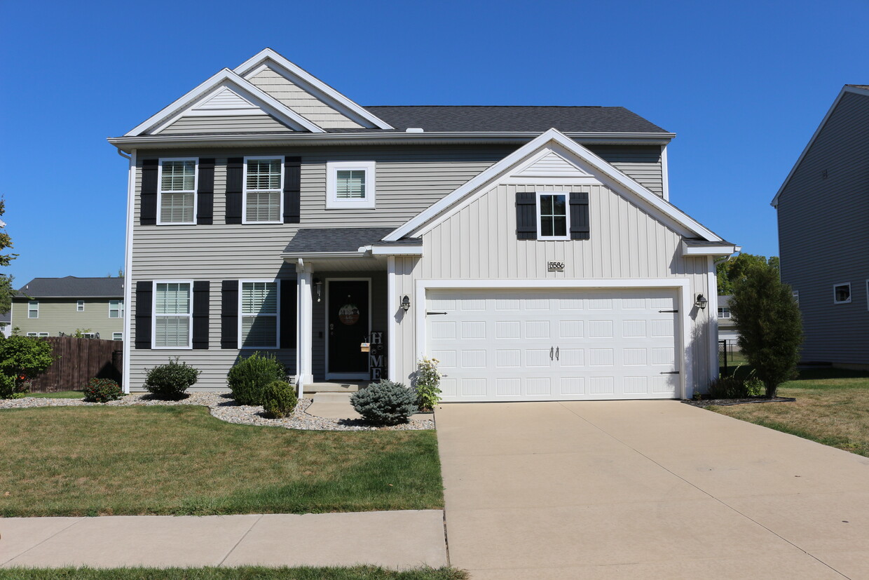 Primary Photo - 3586 Fernwood Ln