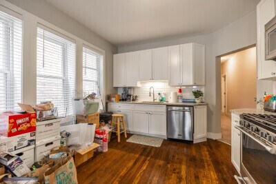 Foto del edificio - 3022 N Avers Ave