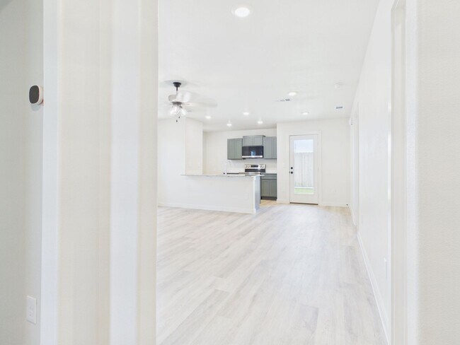 Foto del edificio - 2757 Paisley Rd
