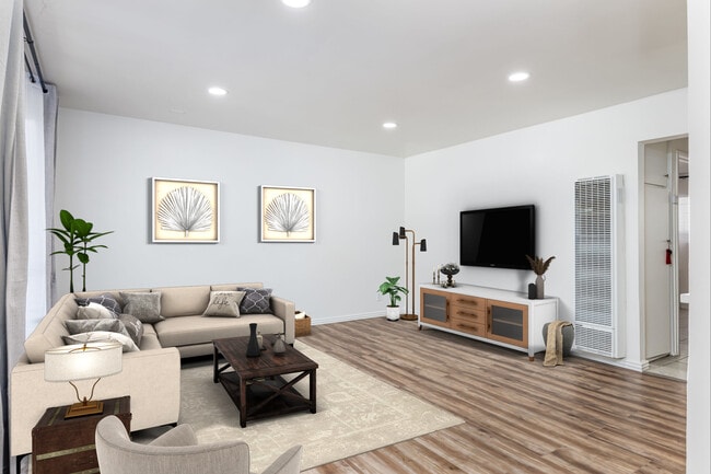Building Photo - 13050 Dronfield Ave