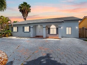 Building Photo - 15437 SW 179th Terrace
