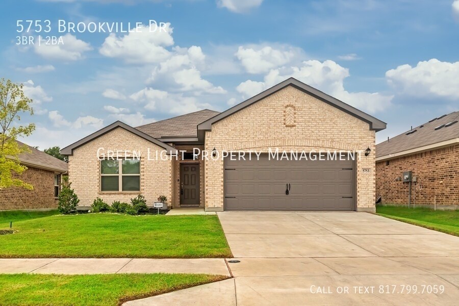 Photo - 5753 Brookville Dr-