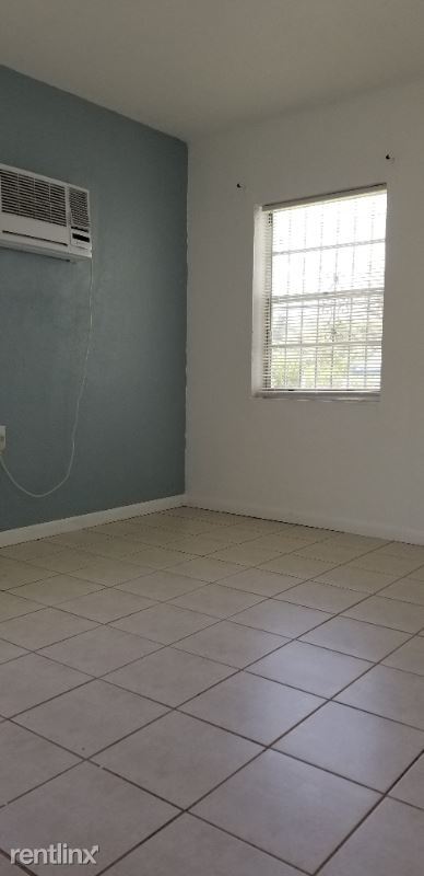 Foto del edificio - 601 NW 90th St