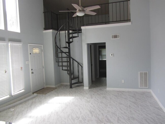 Building Photo - 12255 W Village Dr