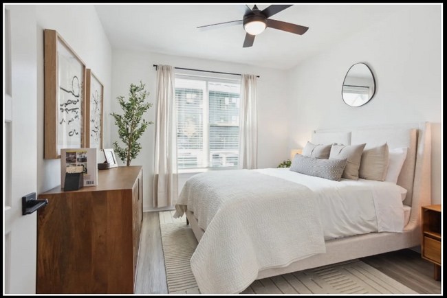 Photo - 700 Craighead St Apartment