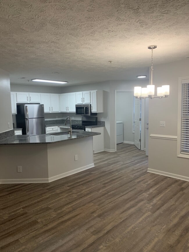 Regency Apartments 505 Regency Dr Fayetteville, NC