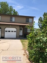 Building Photo - 411 W Laurel St