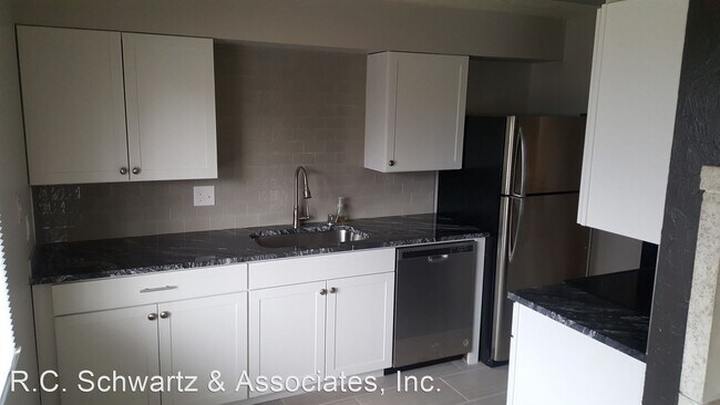 Foto del edificio - 4 br, 2 bath House - 3503 E 16th