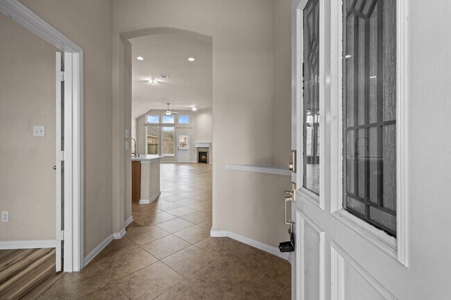 Foto del edificio - 9306 Atwood Ridge Ln