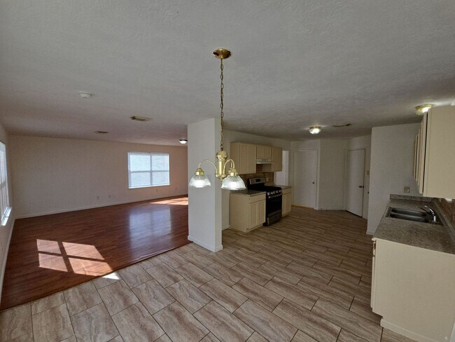Foto del edificio - 21802 Westfield Ridge Dr