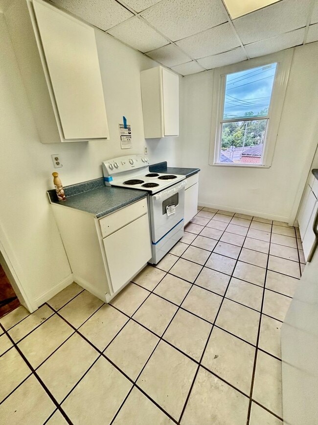 Foto del edificio - For Rent: Downtown 1 Bedroom Apartment – $850/month