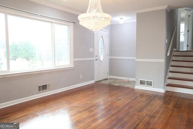 Foto del edificio - 2657 Crestdale Cir SE